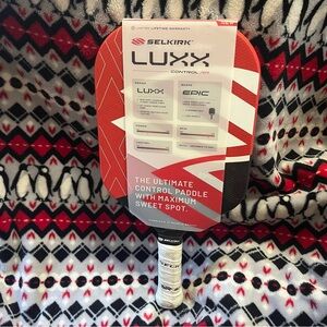 Selkirk epic LUXX pickleball paddle